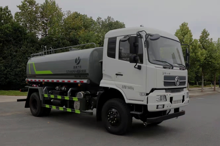 CLT5165GPSFV6型 四驅(qū)綠化噴灑車